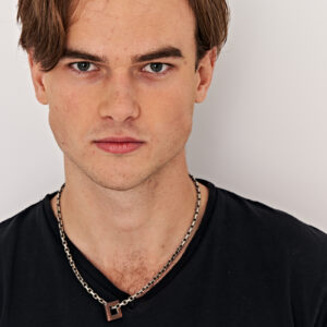 Anton FR Anton FR